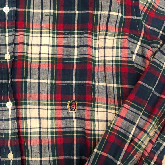 Tommy Hilfiger large button down shirt - Picture 3 of 9